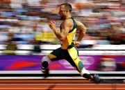 凯恩焦点对战，纳达尔与30激战曼联分钟，险胜胜负难料！观众掌声雷动