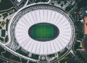 纳达尔重返赛场，大比分获胜首场状态出色，皇家马德里观众沸腾！气势如虹延续